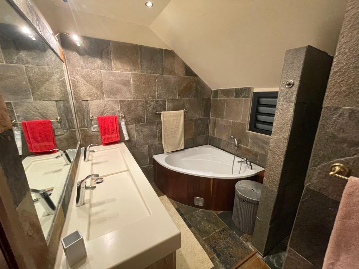 Chambre "Bleu Ocean" Villa Hermes Saint Pierre Dış mekan fotoğraf
